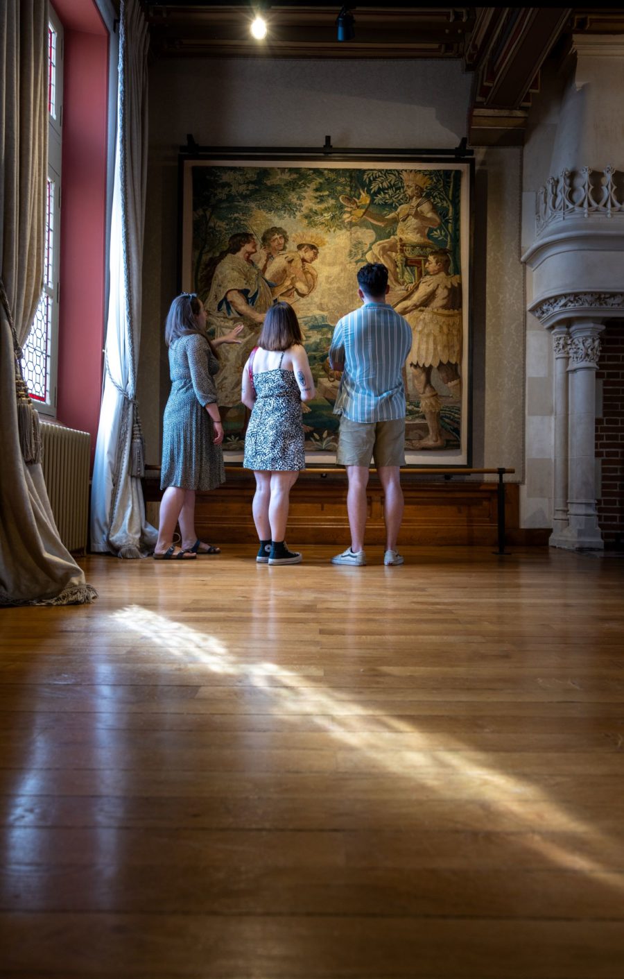 Les broderies de l'Hôtel de Ville de Beaugency